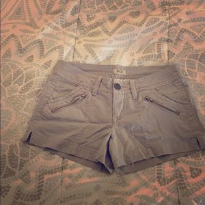 BKE | Gray Shorts